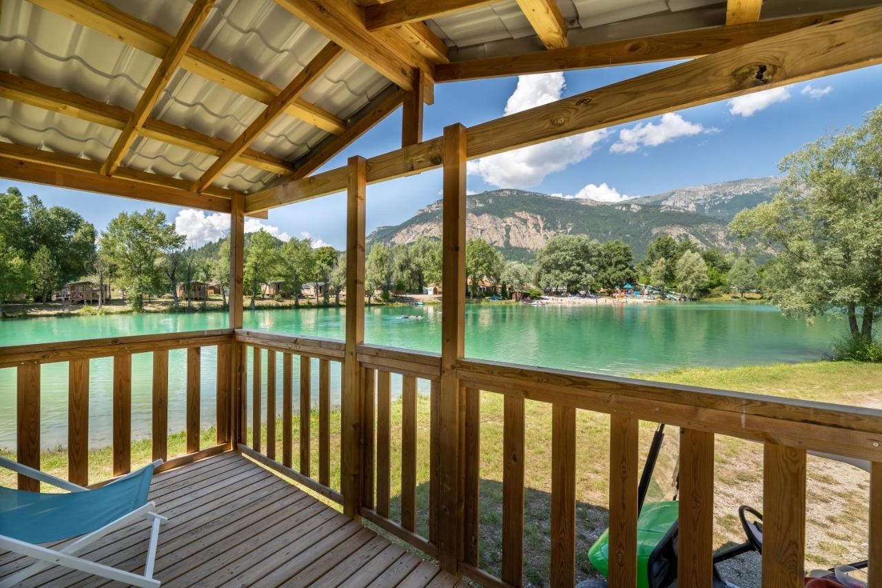 Camping Le Lac Bleu Hotel Châtillon-en-Diois Екстериор снимка